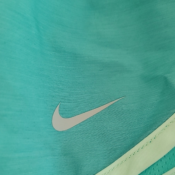 Nike Women's Blue Athletic Shorts L - Picture 2 of 8